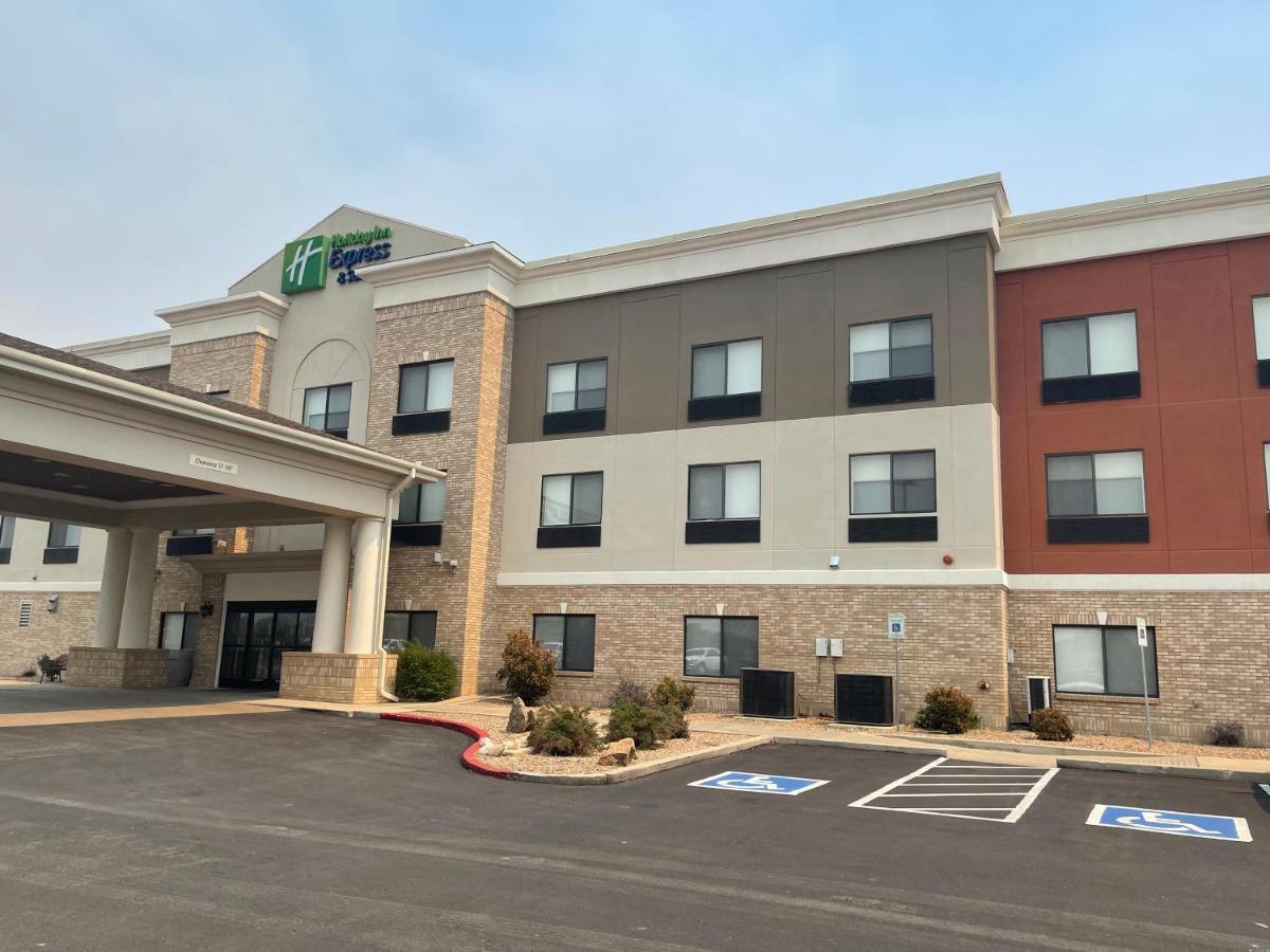 Holiday Inn Express Hotel & Suites Las Vegas By Ihg Exterior photo