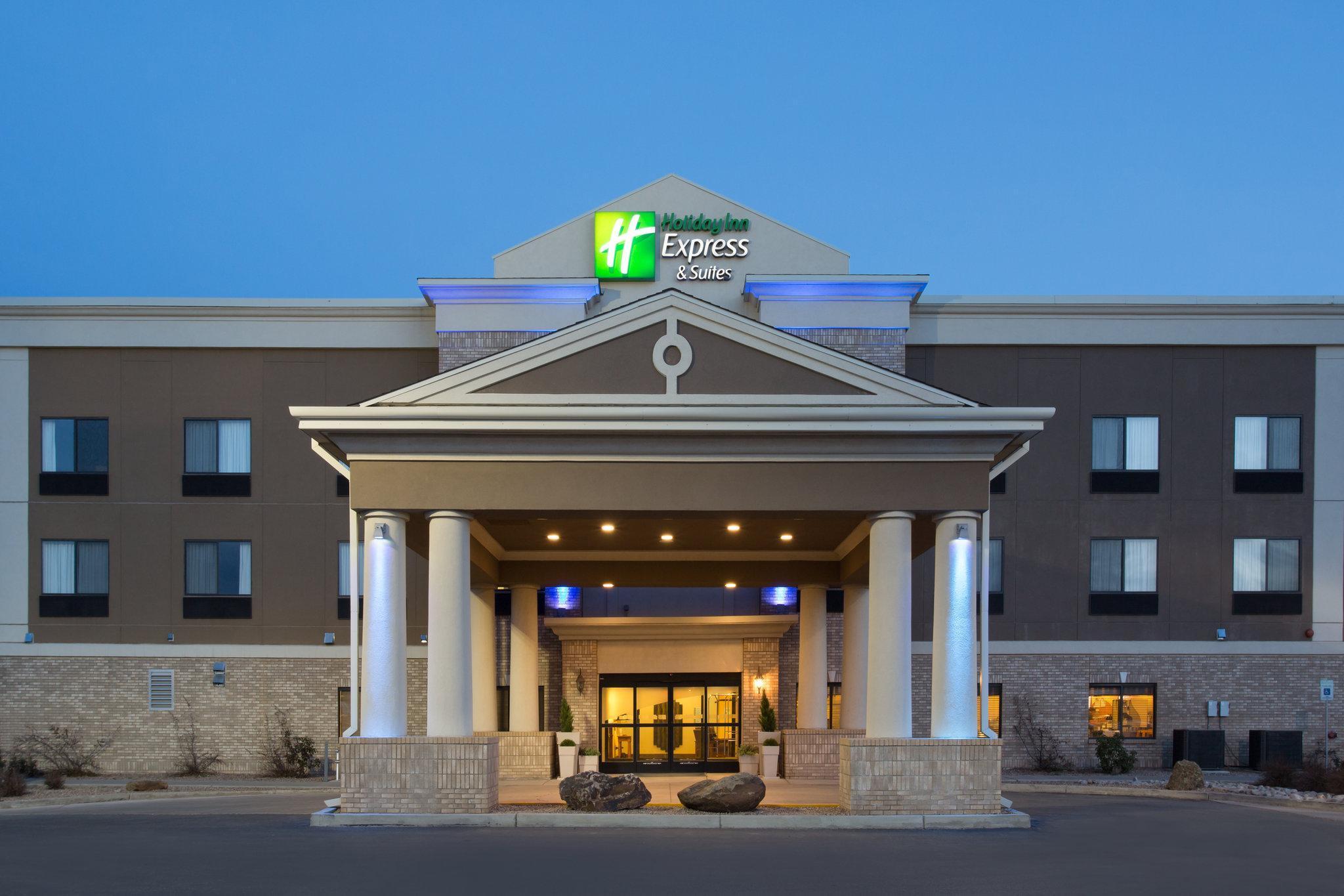 Holiday Inn Express Hotel & Suites Las Vegas, An Ihg Hotel Exterior photo